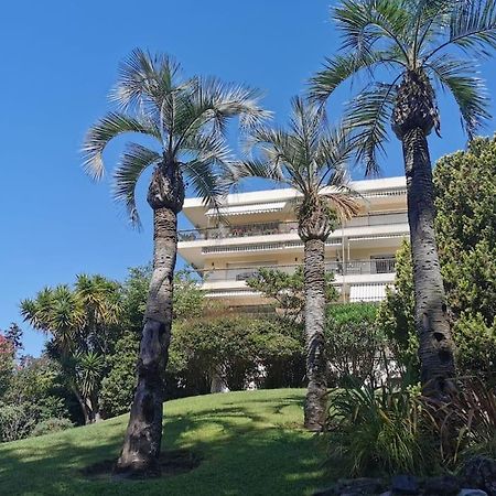2 Bedrooms Seafront Канни Екстер'єр фото